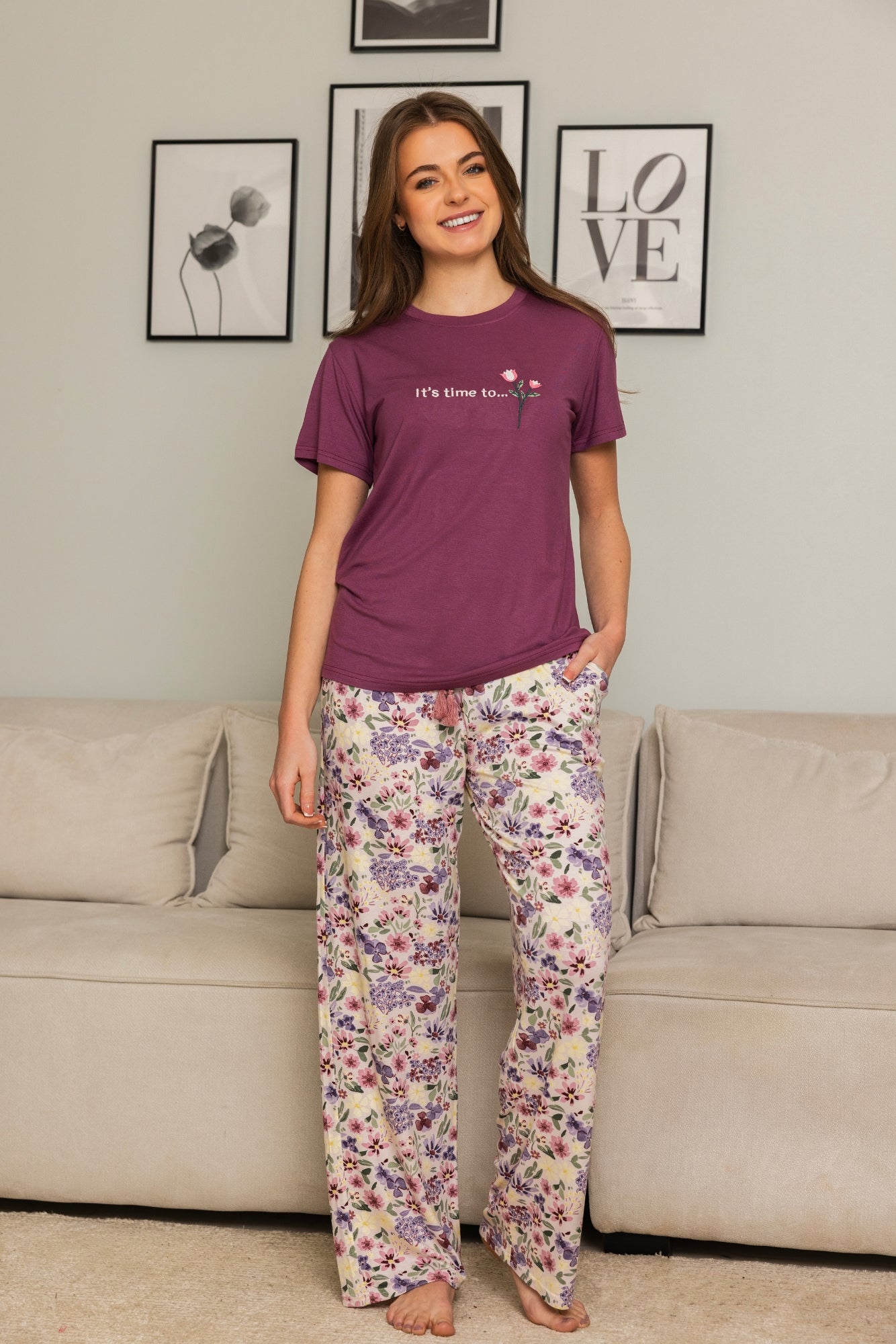 "it's time to" Pajama set