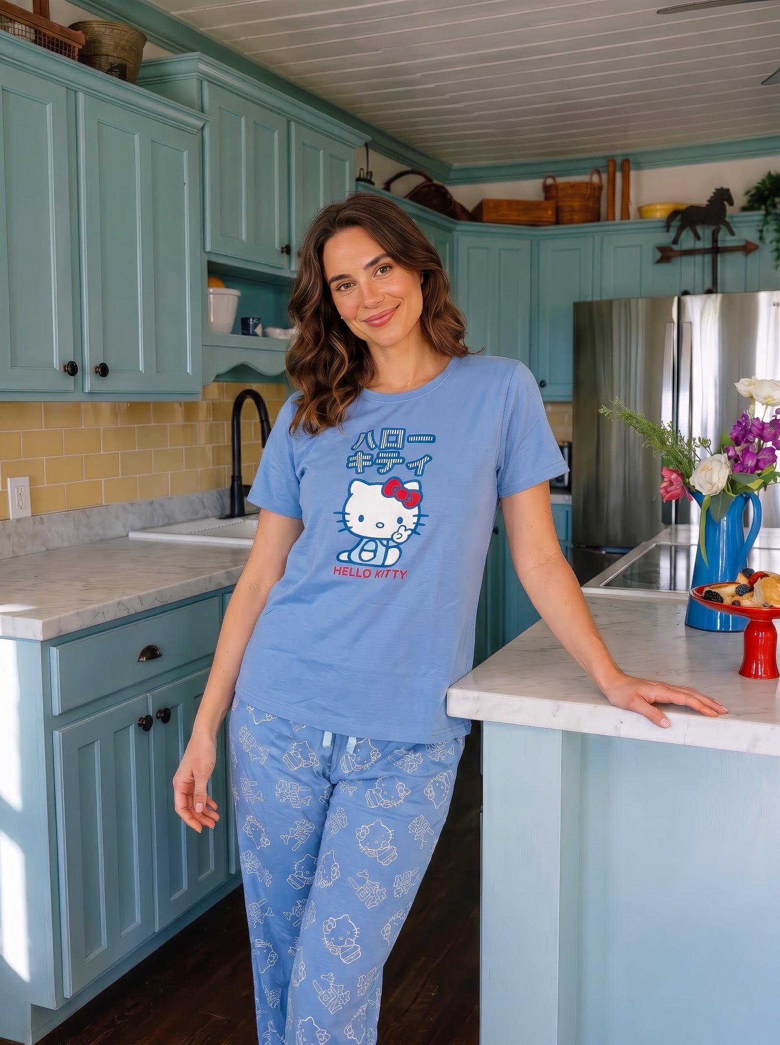 "Hello Kitty" Pajama Set