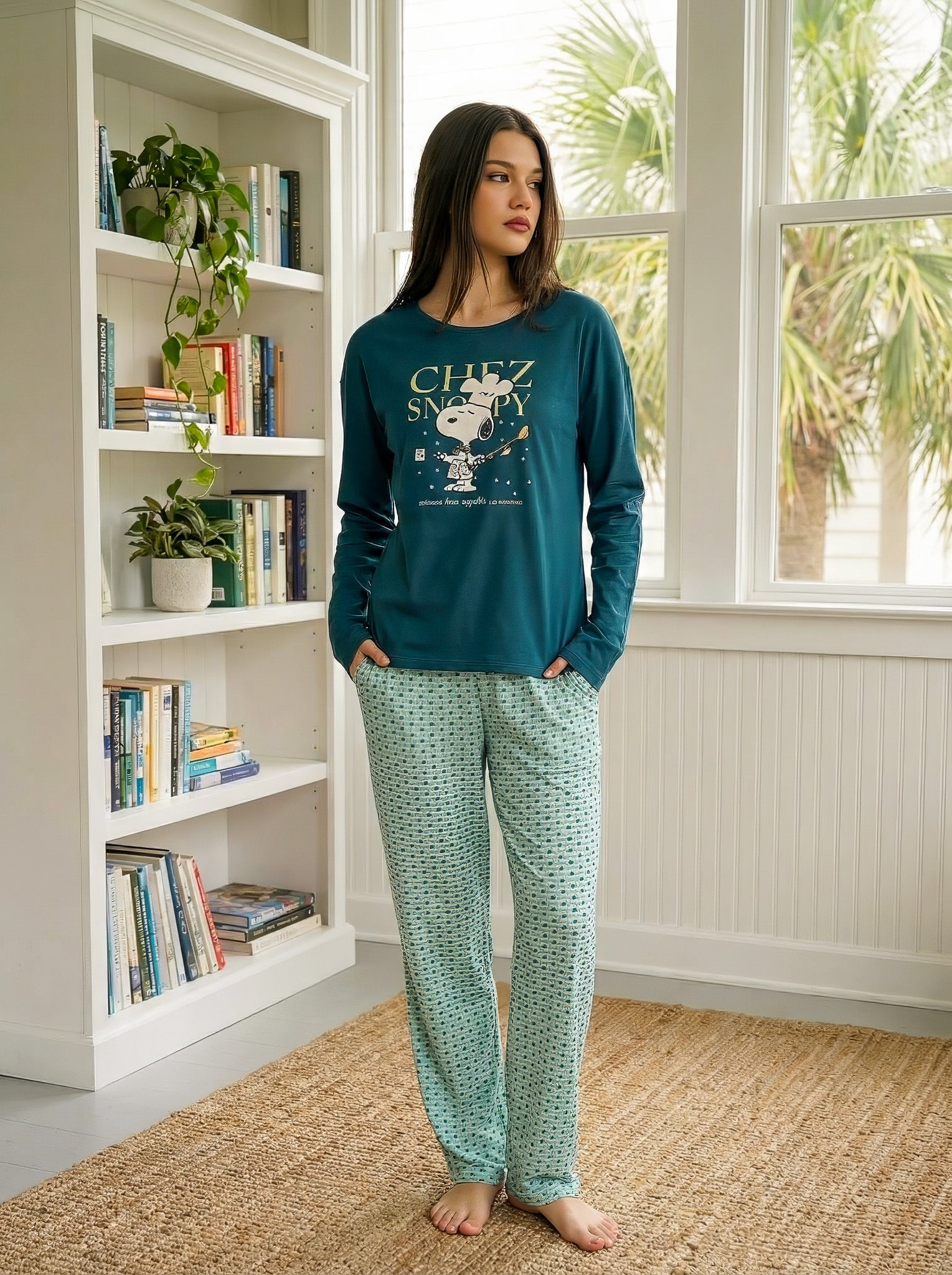 "Chez Snoopy" Pajama Set