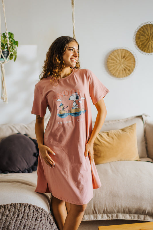 "SNOOPY" NightShirt