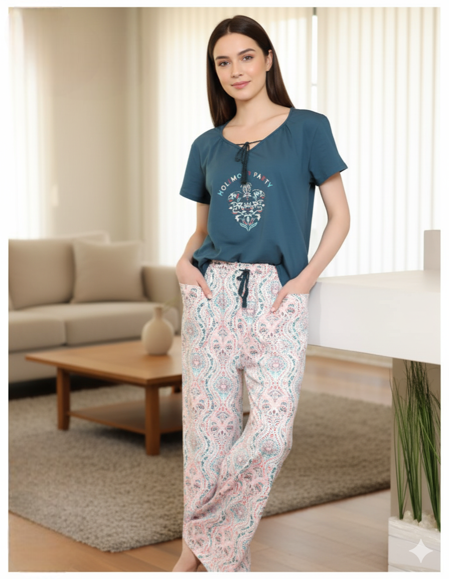 "Holimood Party" Pajama Set