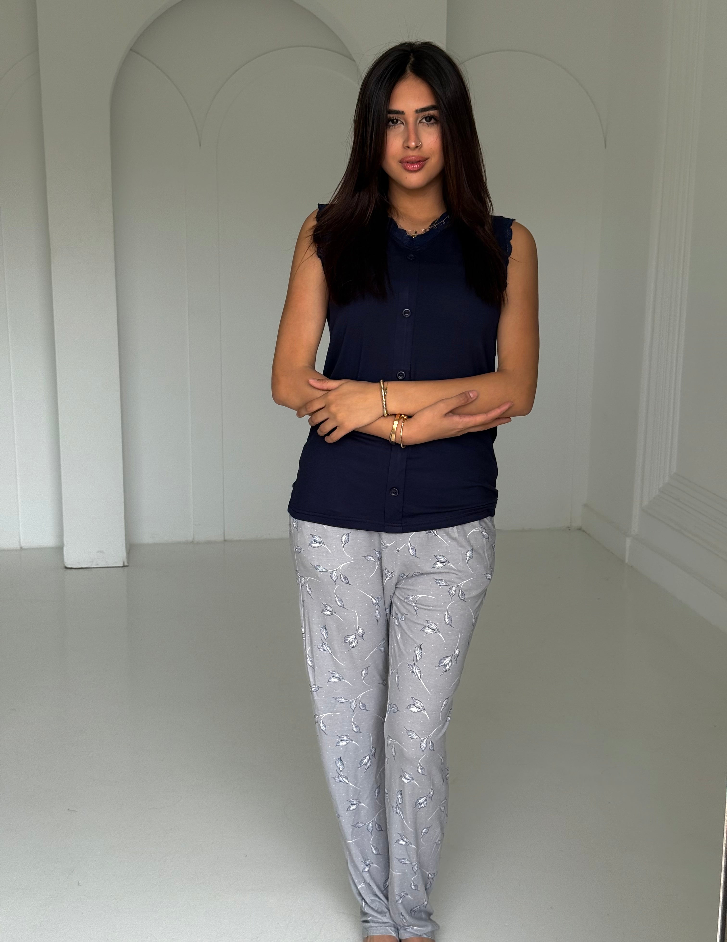 "Dantel Frame" Pajama Set