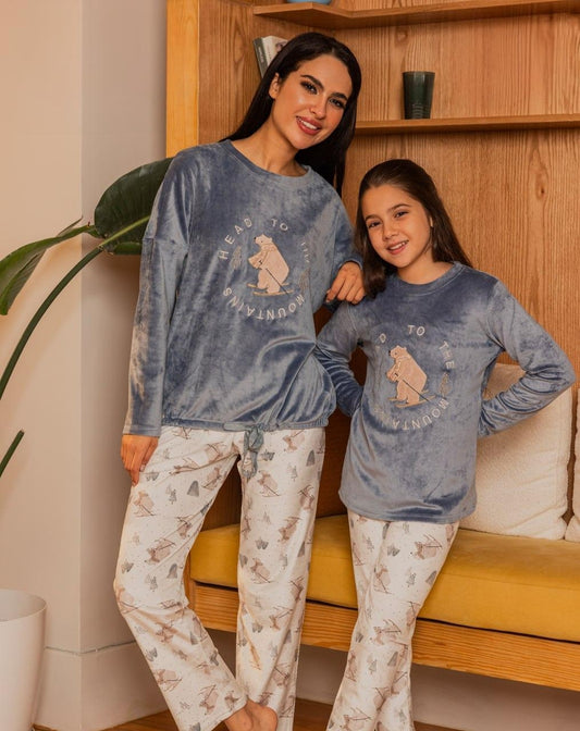 "HEAD TO THE MOUNTAIN"Girls' Pajamas