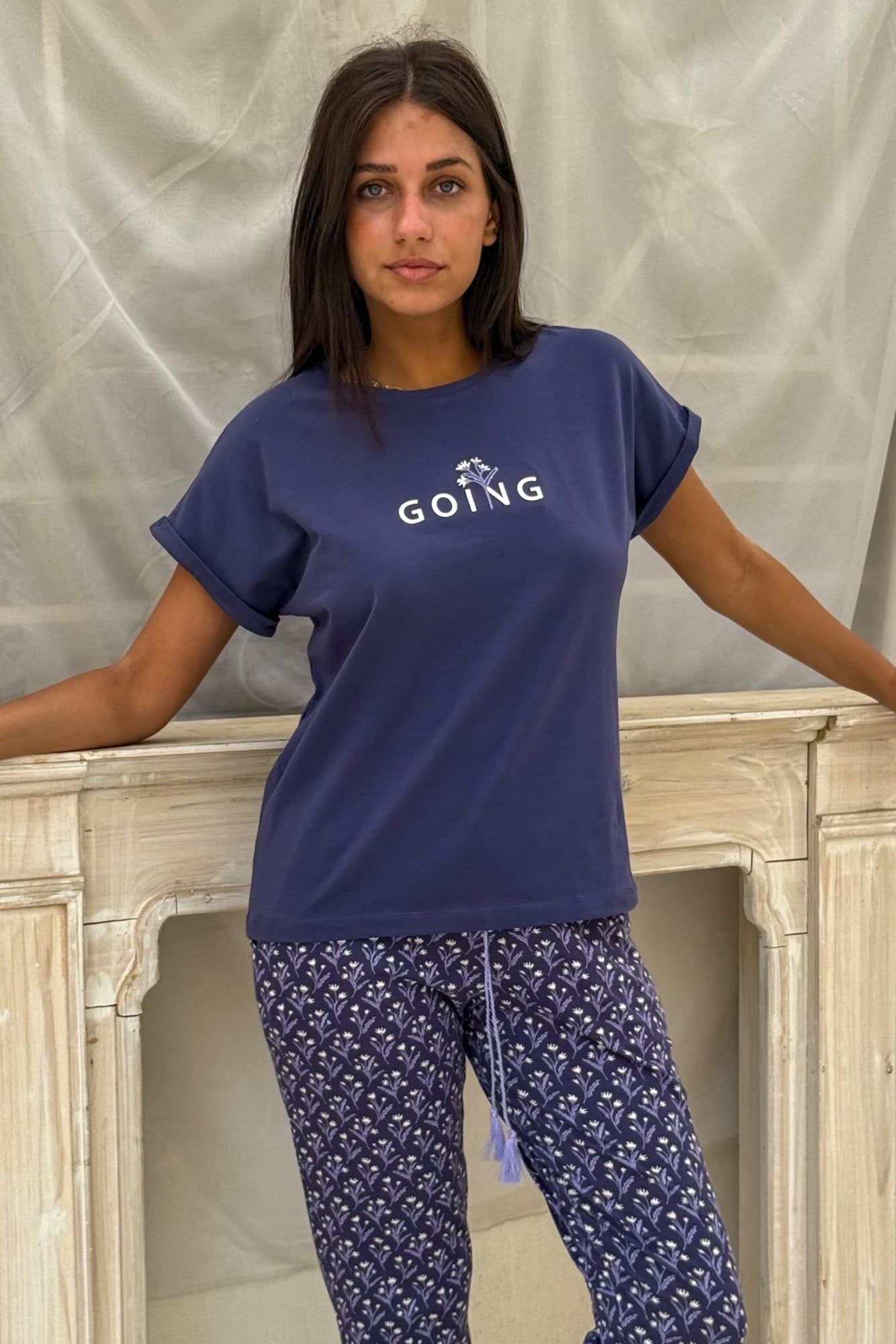 "Going"Pajama Set