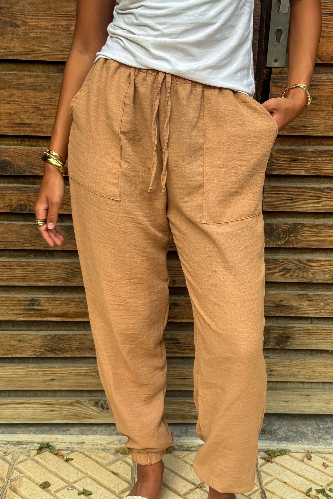 Brown Elastic Linen Pants