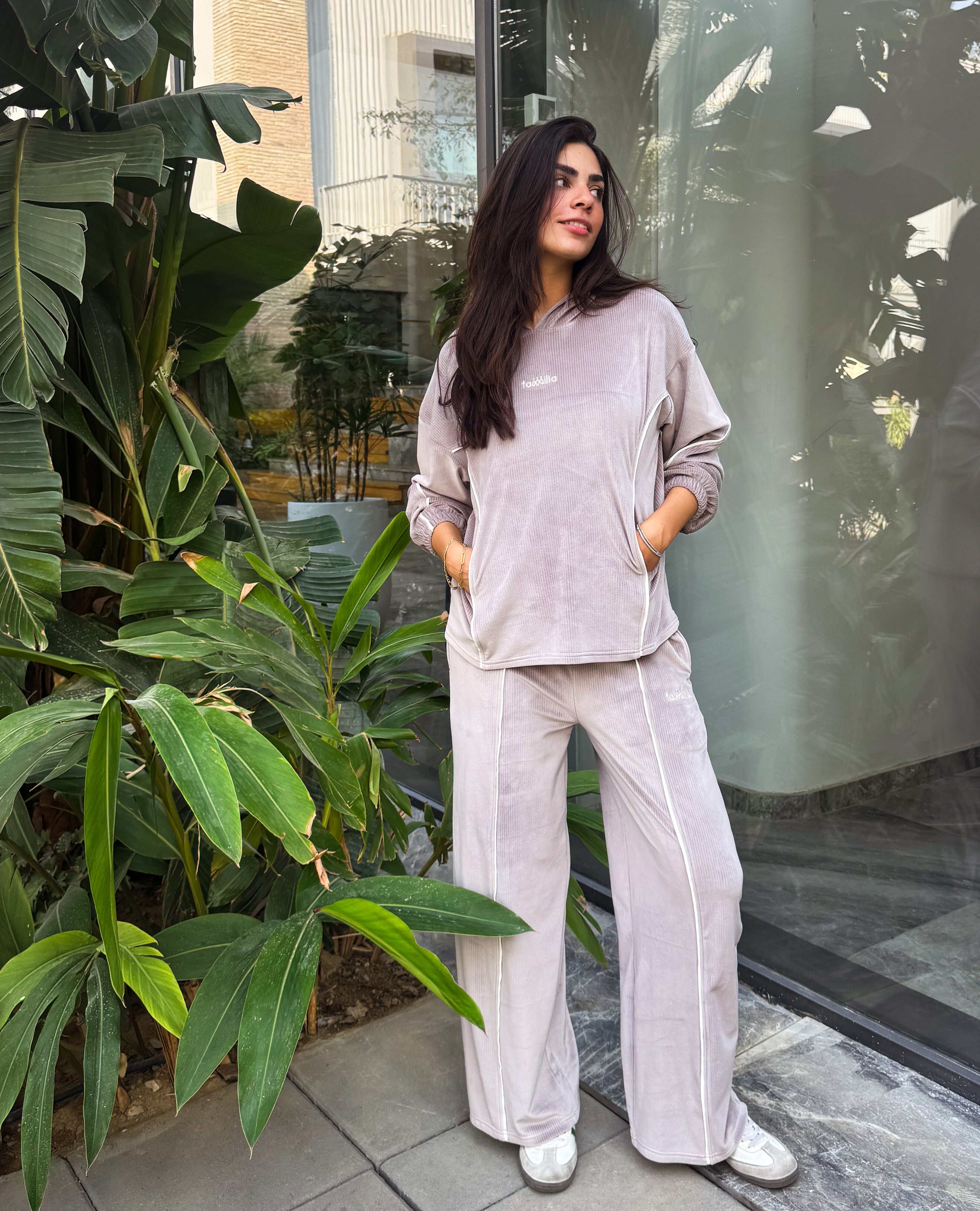 Familia Velvet Pajama Set