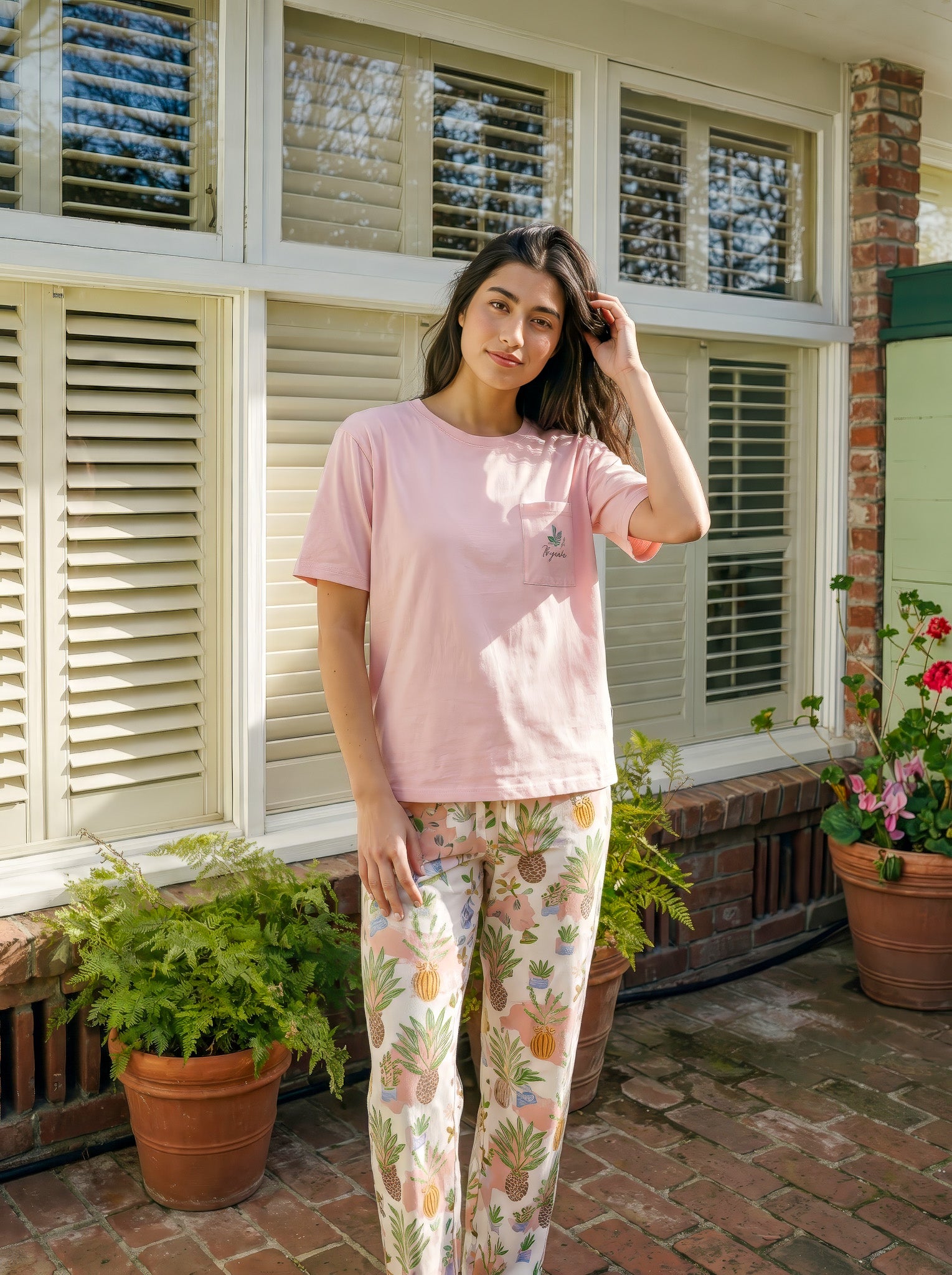"Le Jandin" Pajama Set