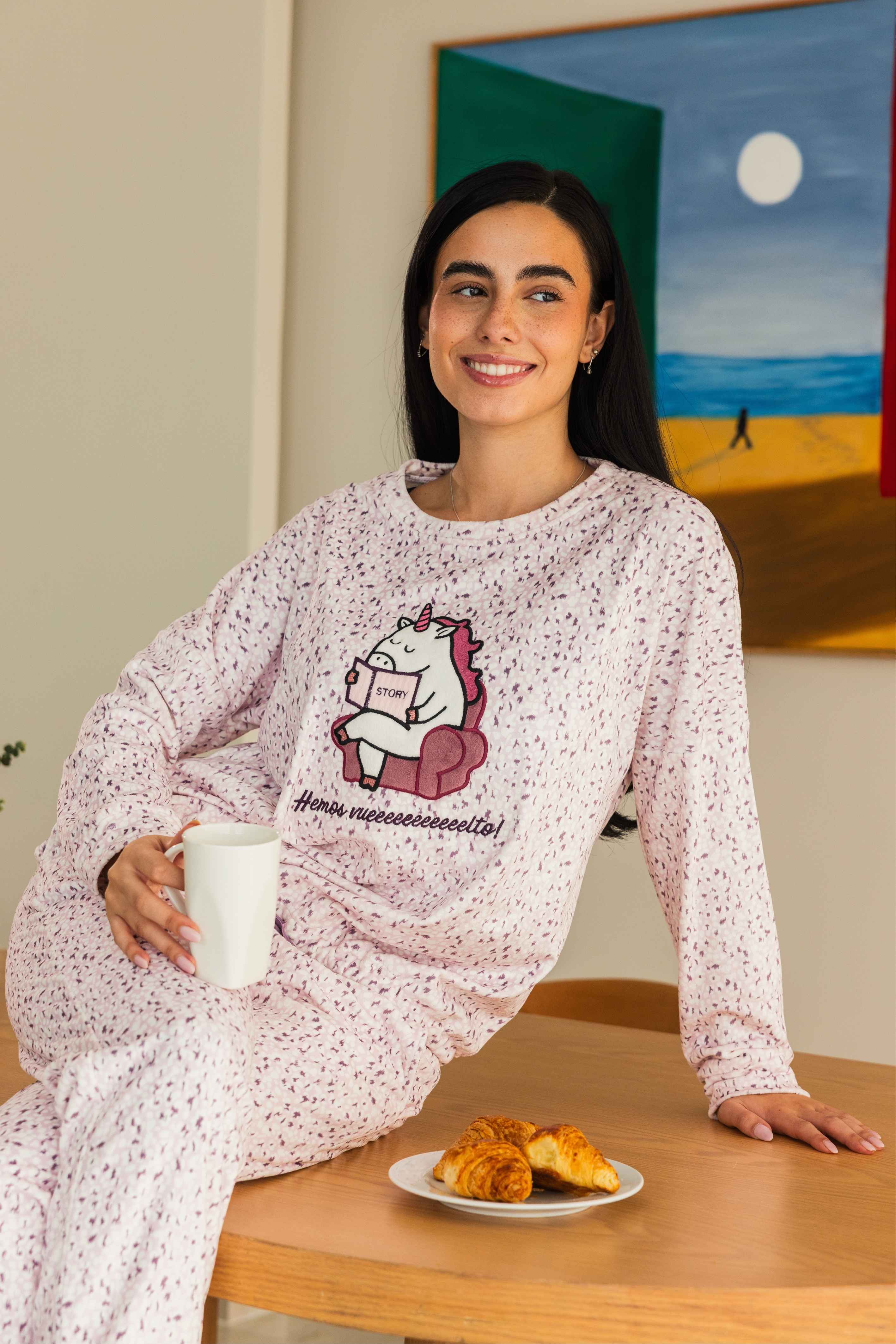 "STORY" Pajama Set