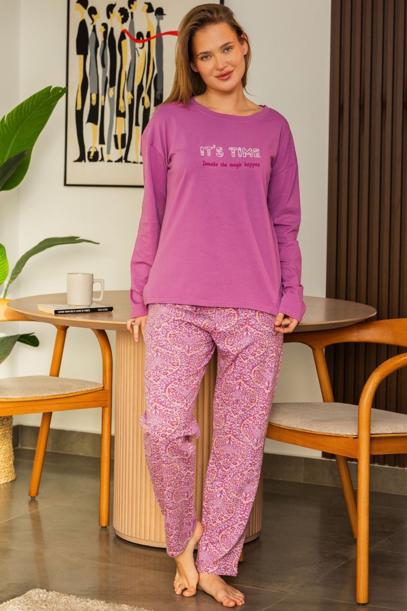 "it's time" Pajama Set