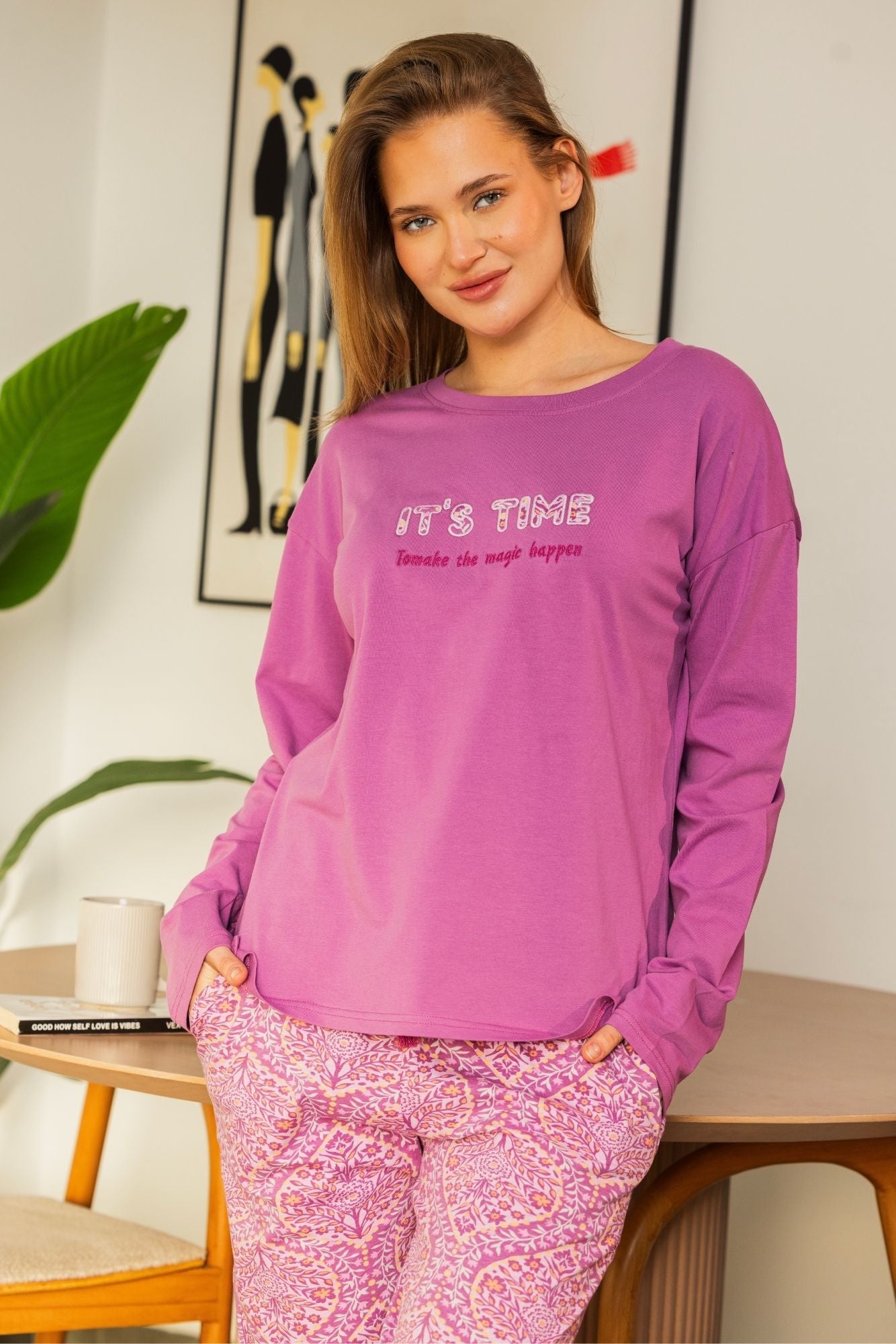 "it's time" Pajama Set