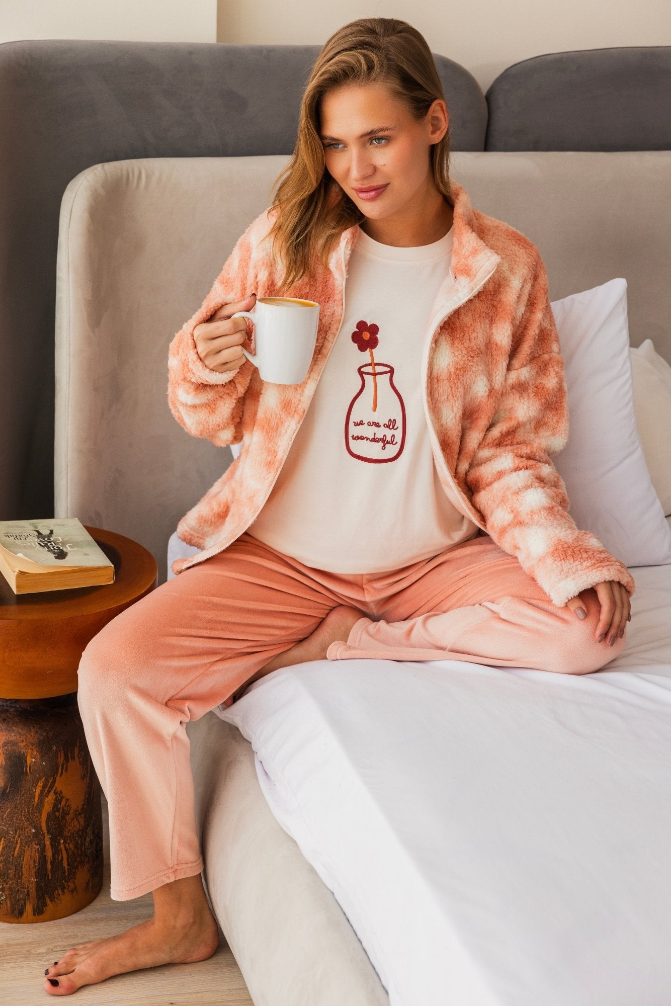 "WONDERFUL"3pcs pajama set